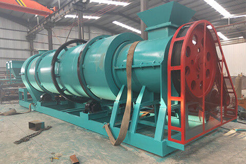 8t/h 有機肥料 granulator 肥料を作る機械 60.5kw 10mm